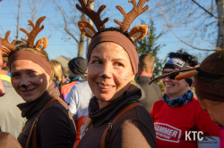 2025-11-30 Winterrung Graz Rentiere - DSC_0643